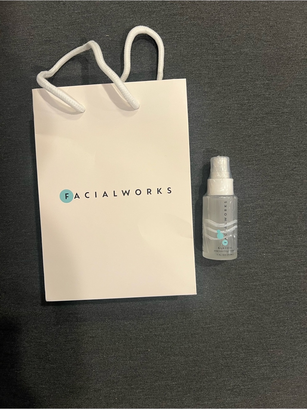 Hydrating Face Serum - Clear Bottle